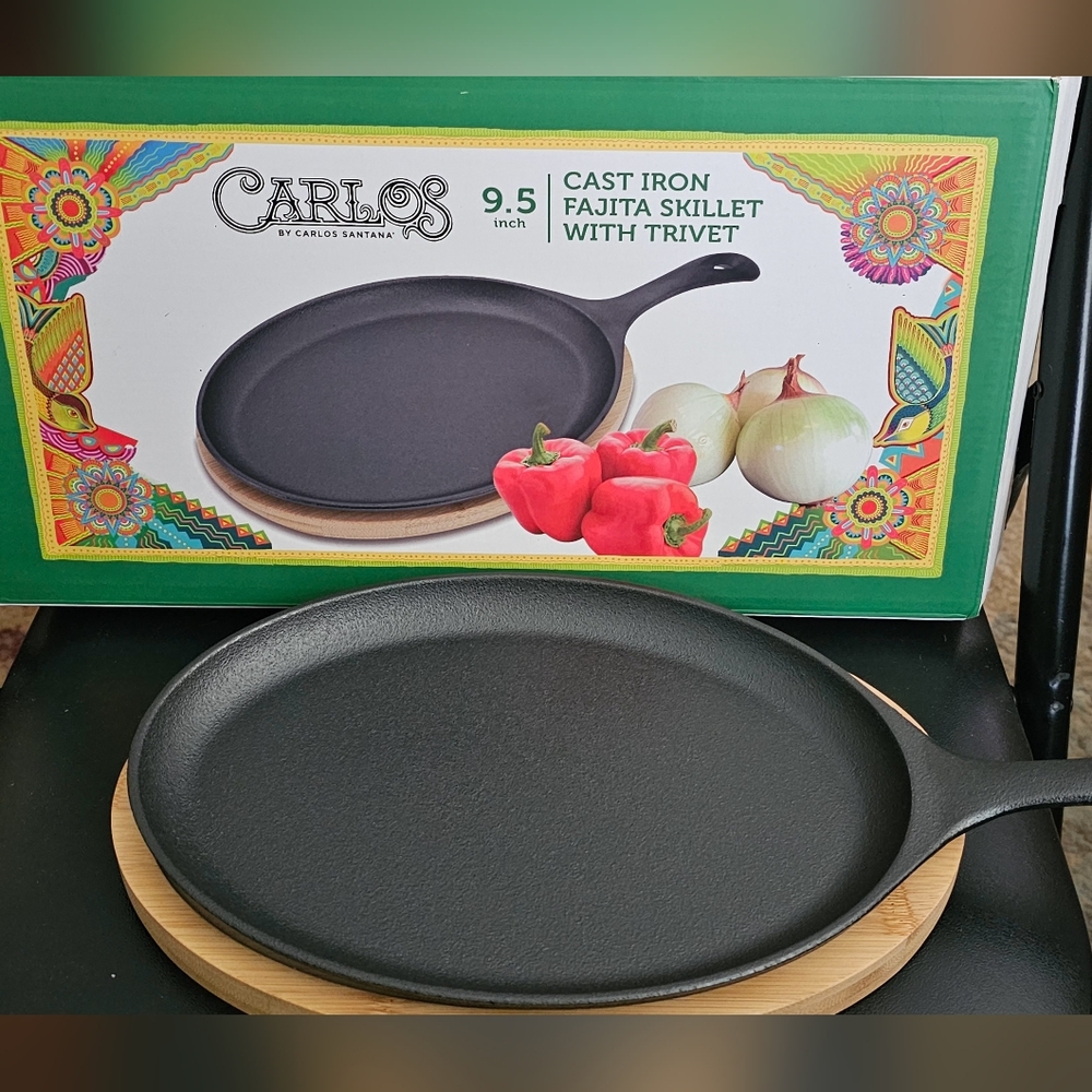 Carlos Santana Cast Iron Fajita Skillet W/Trivet